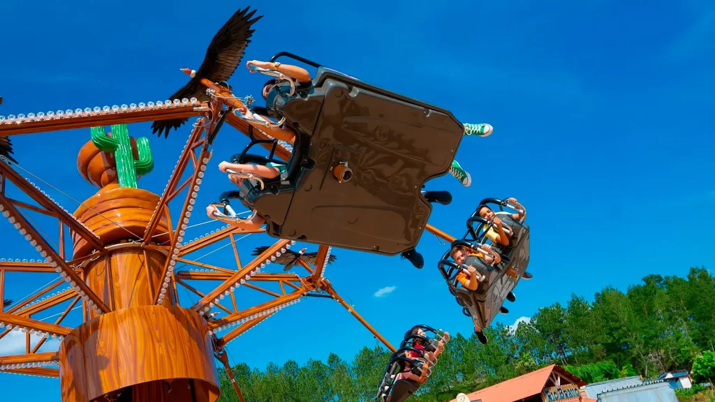 Atração Vamvolari Hopi Hari - Parque Temático