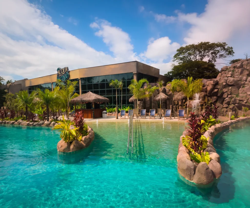 ACQUA BRAVOS - parque aquático