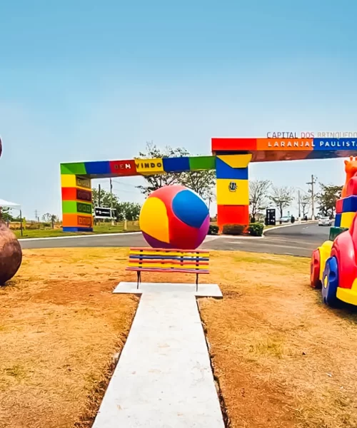 PORTAL temático da Cidade de Laranjal Paulista-SP A Capital dos Brinquedos