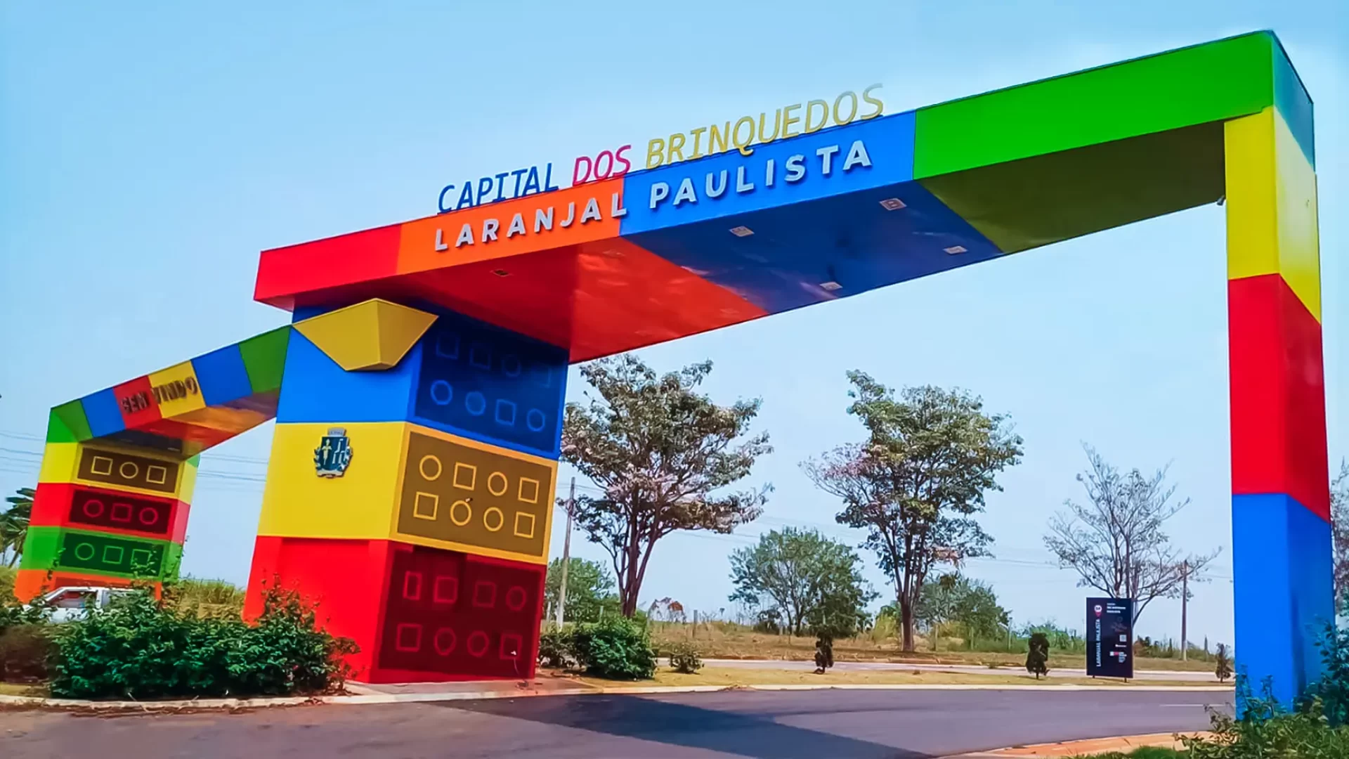 PORTAL temático da Cidade de Laranjal Paulista-SP A Capital dos Brinquedos